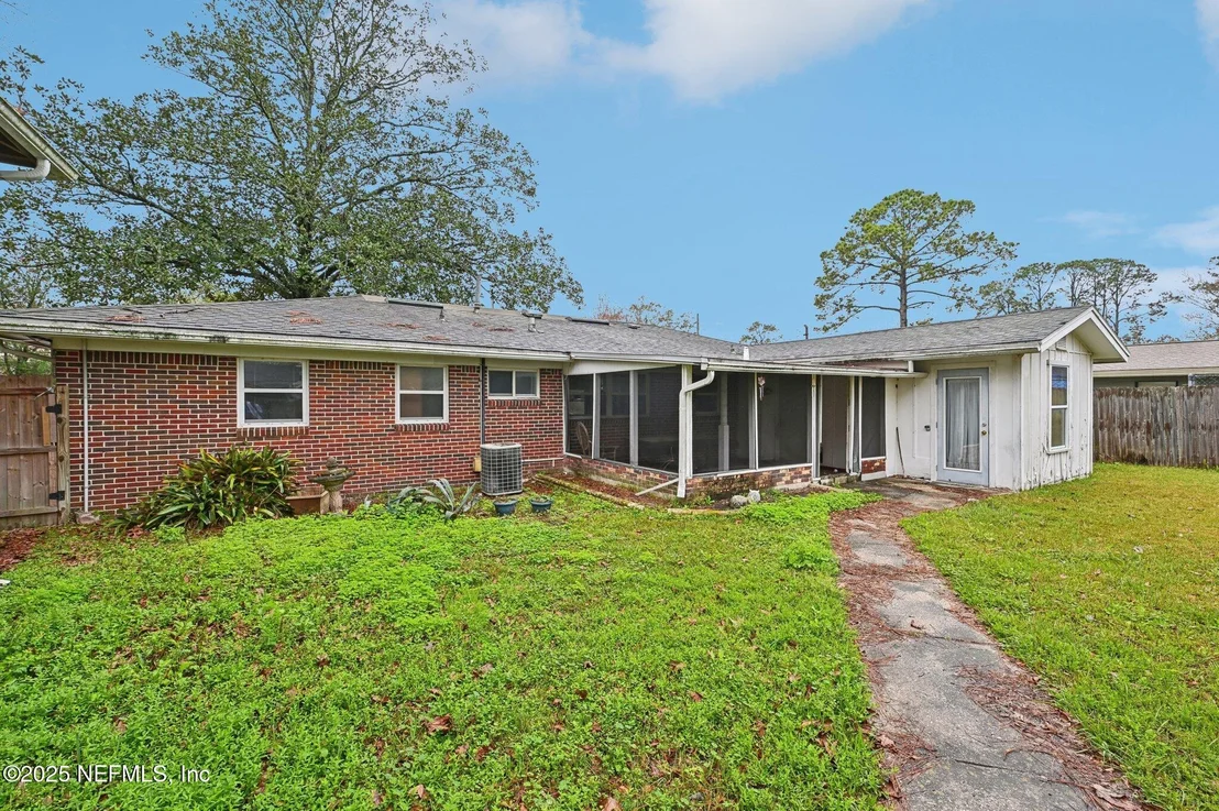 Photo of 4429 VANCOUVER Drive