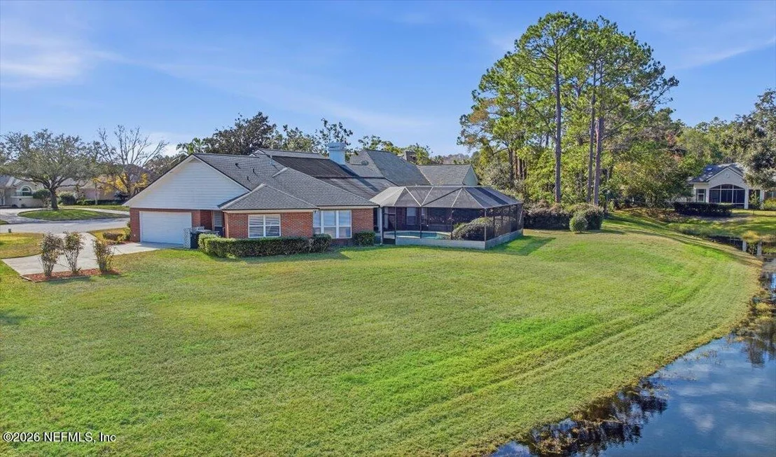 Photo of 8213 HAMPTON LAKE Lane
