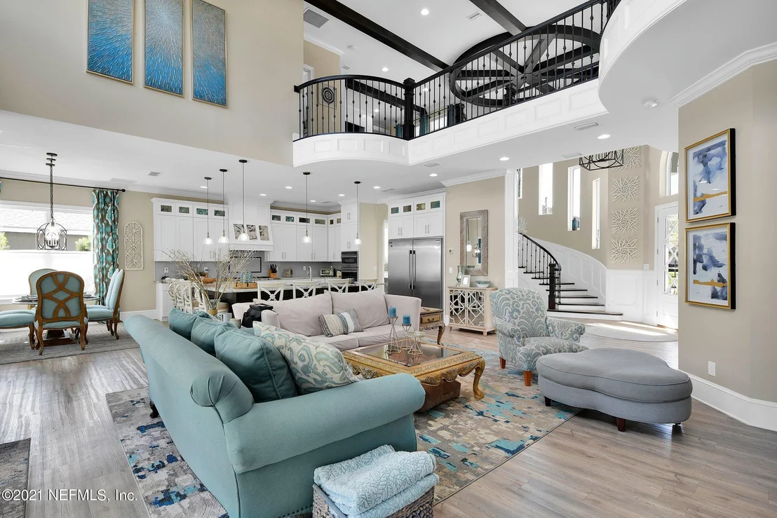 Photo of 605 DONALD ROSS Way