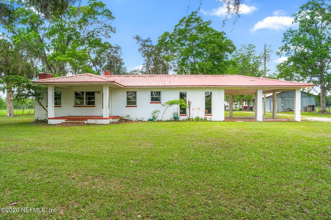 Photo of 786 W RIVER Road