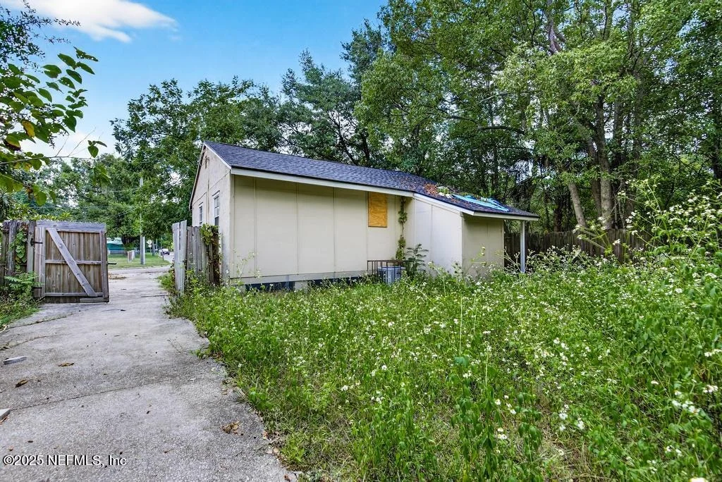 Photo of 2932 RHONDA Road