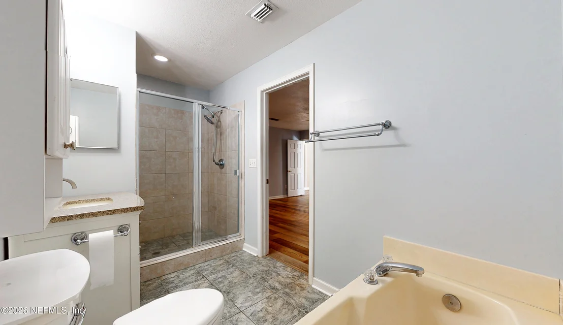 Photo of 55592 DEER RUN Road SE
