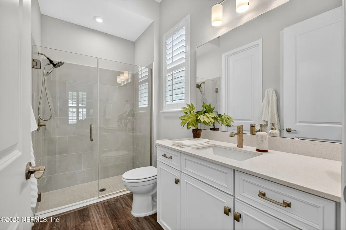Photo of 243 PINELLAS Way