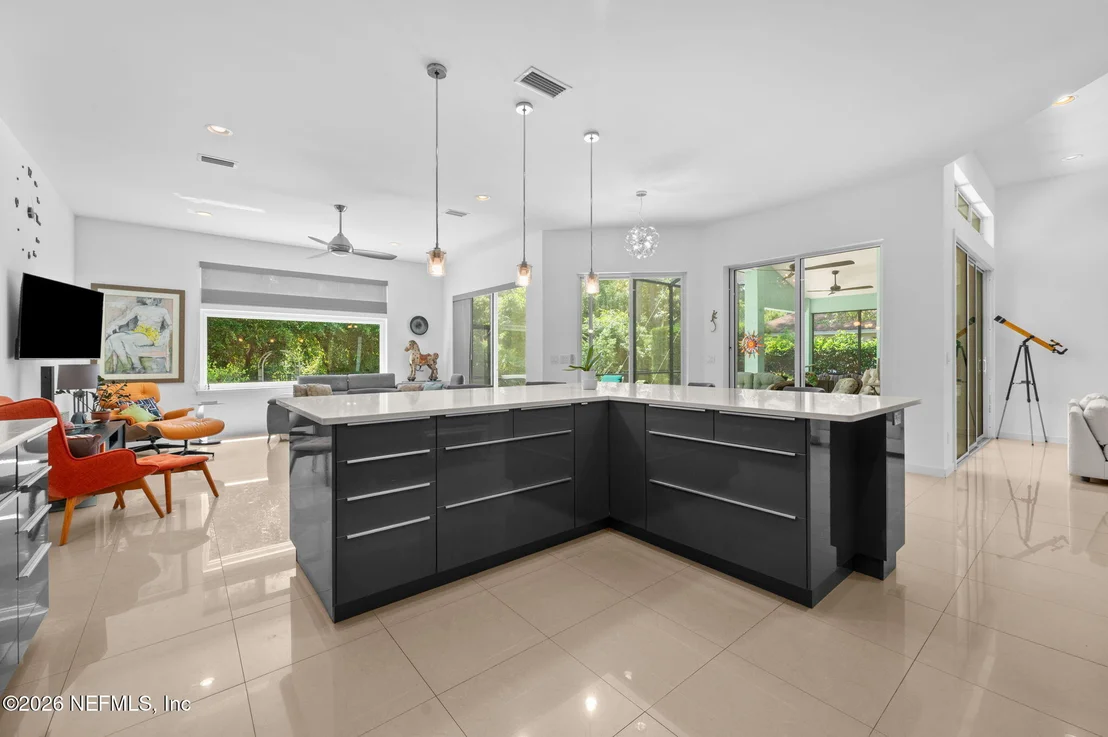 Photo of 132 BOTTLEBRUSH Drive