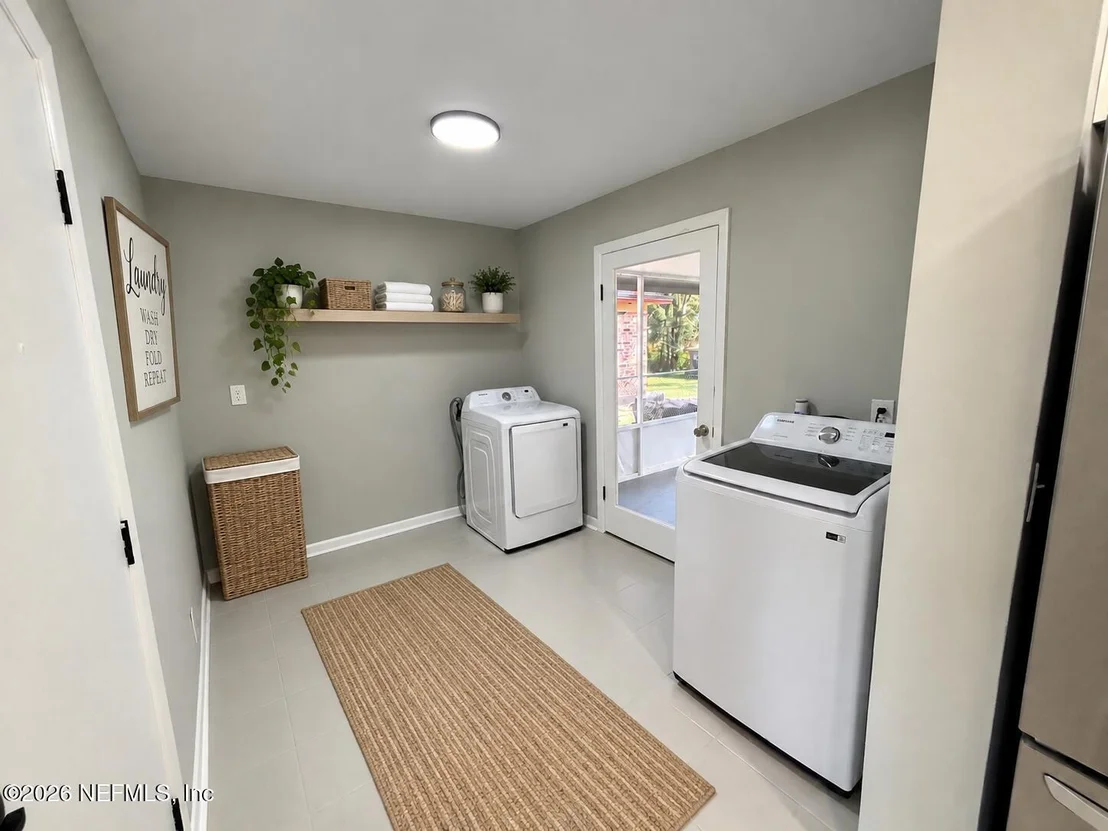 Photo of 4942 SPRING GLEN Road