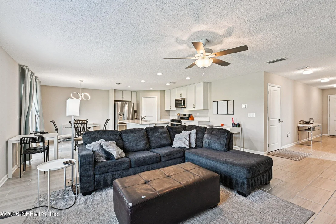 Photo of 706 MEADOW RIDGE Drive
