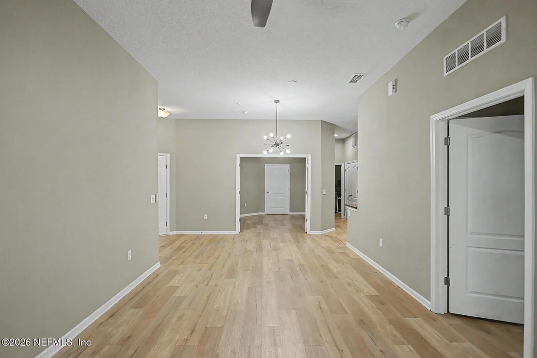 Photo of 809 GOLDEN LAKE Loop