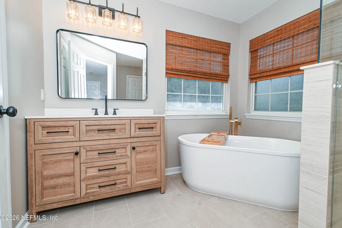Photo of 6435 RIVER Circle