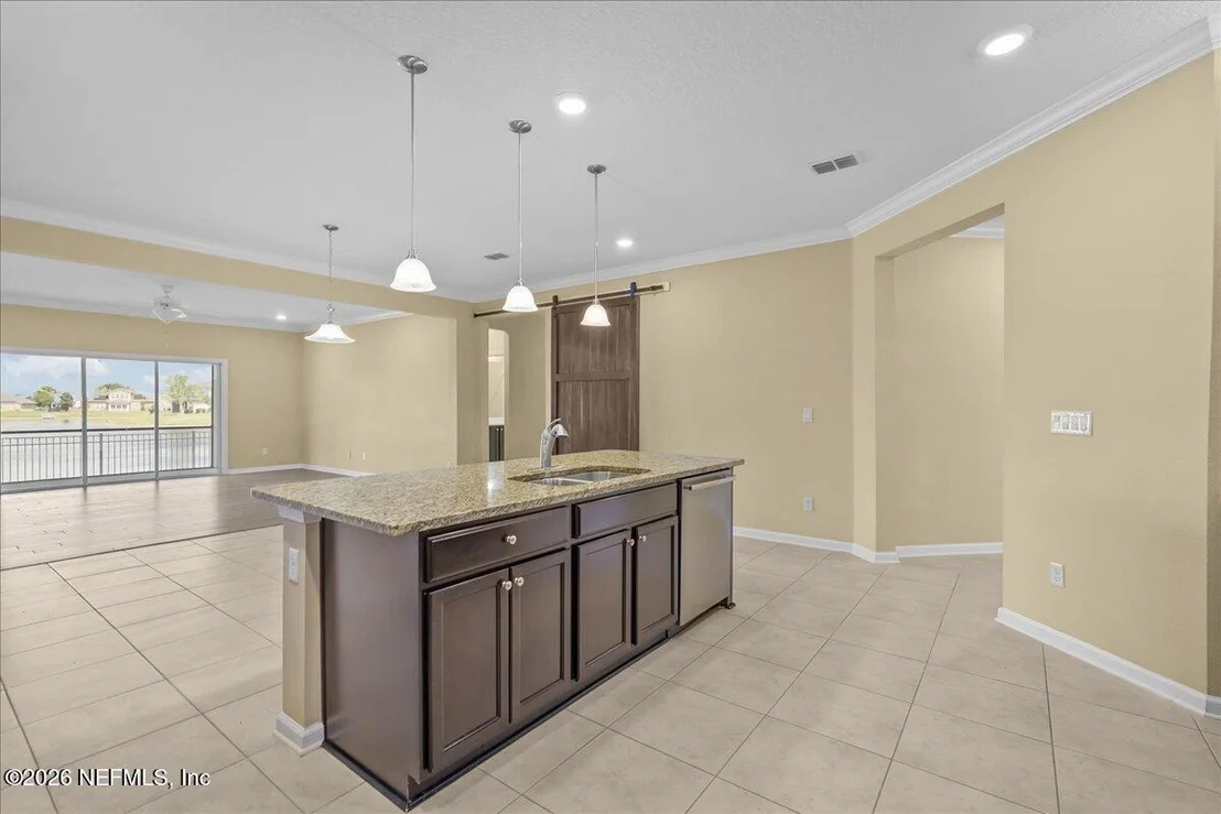 Photo of 15895 TISONS BLUFF Road