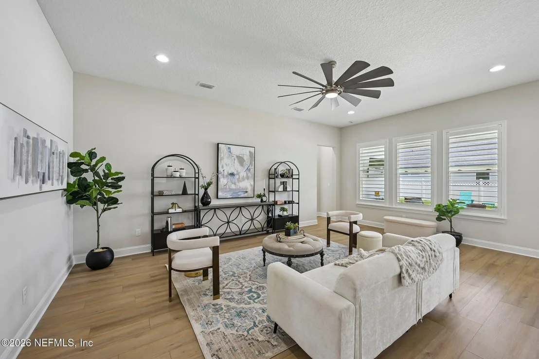 Photo of 139 GRAND RIVAGE DRIVE Drive