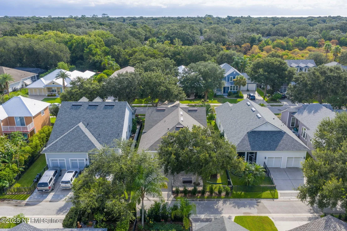 Photo of 1169 OVERDALE Road