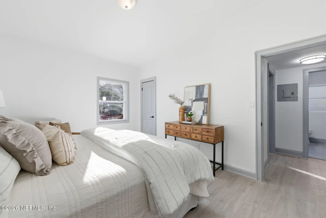Photo of 202 AZALEA Circle