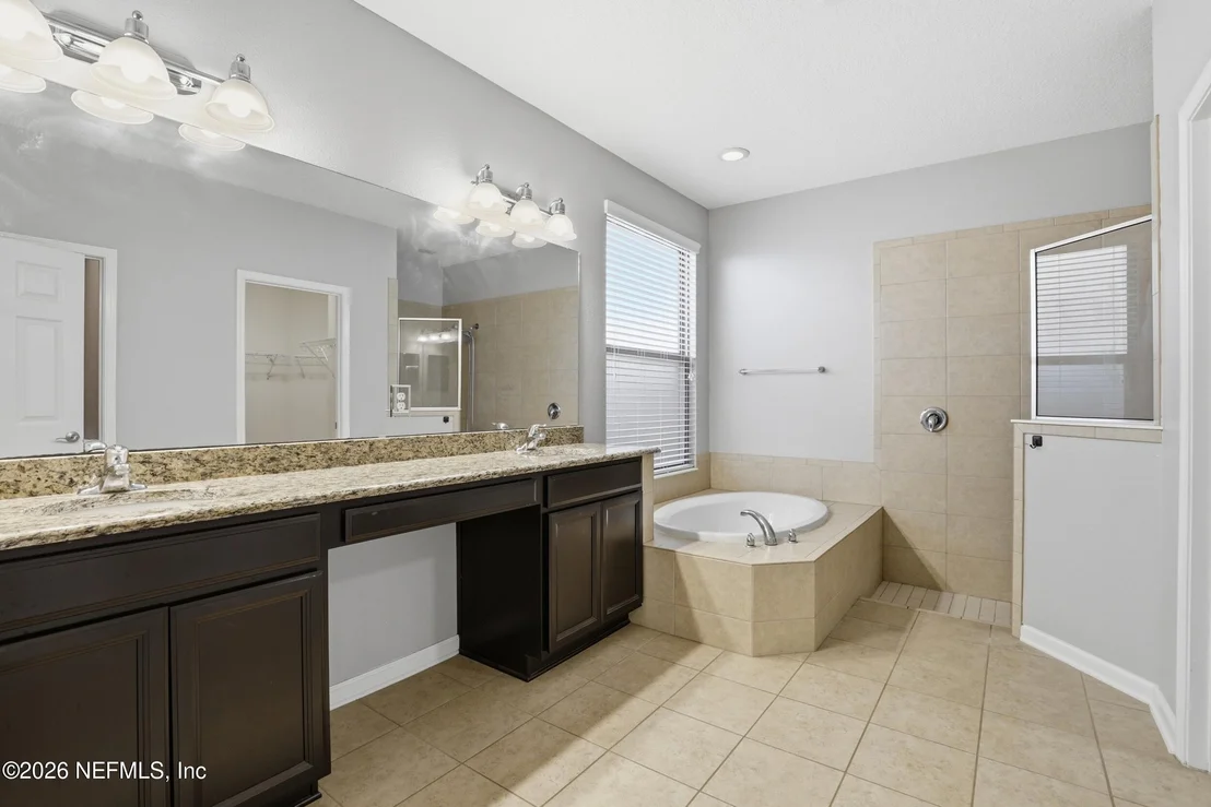Photo of 219 STRAW POND Way