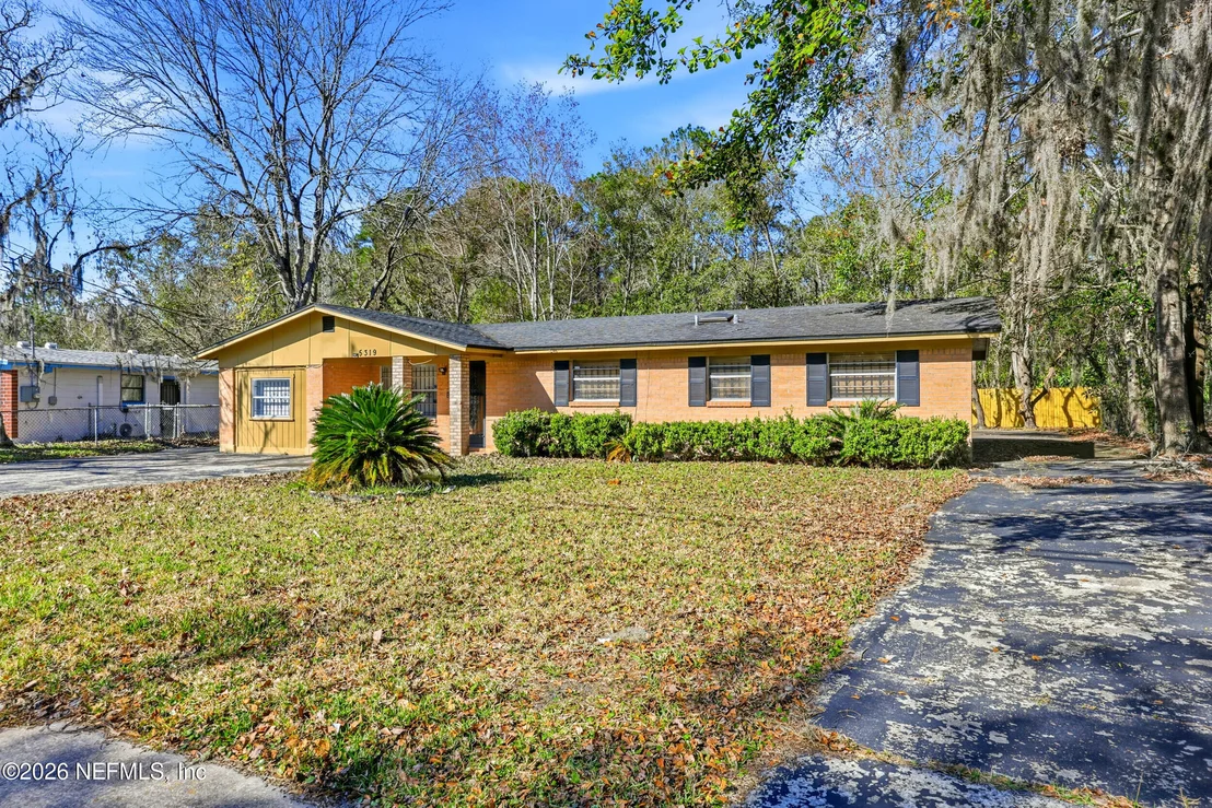 Photo of 5319 ARROWSMITH Road
