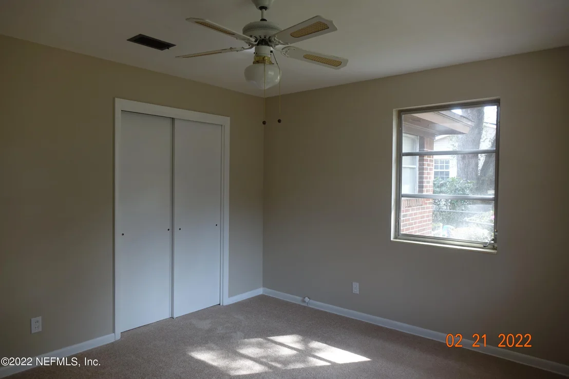 Photo of 1675 MT. VERNON Drive