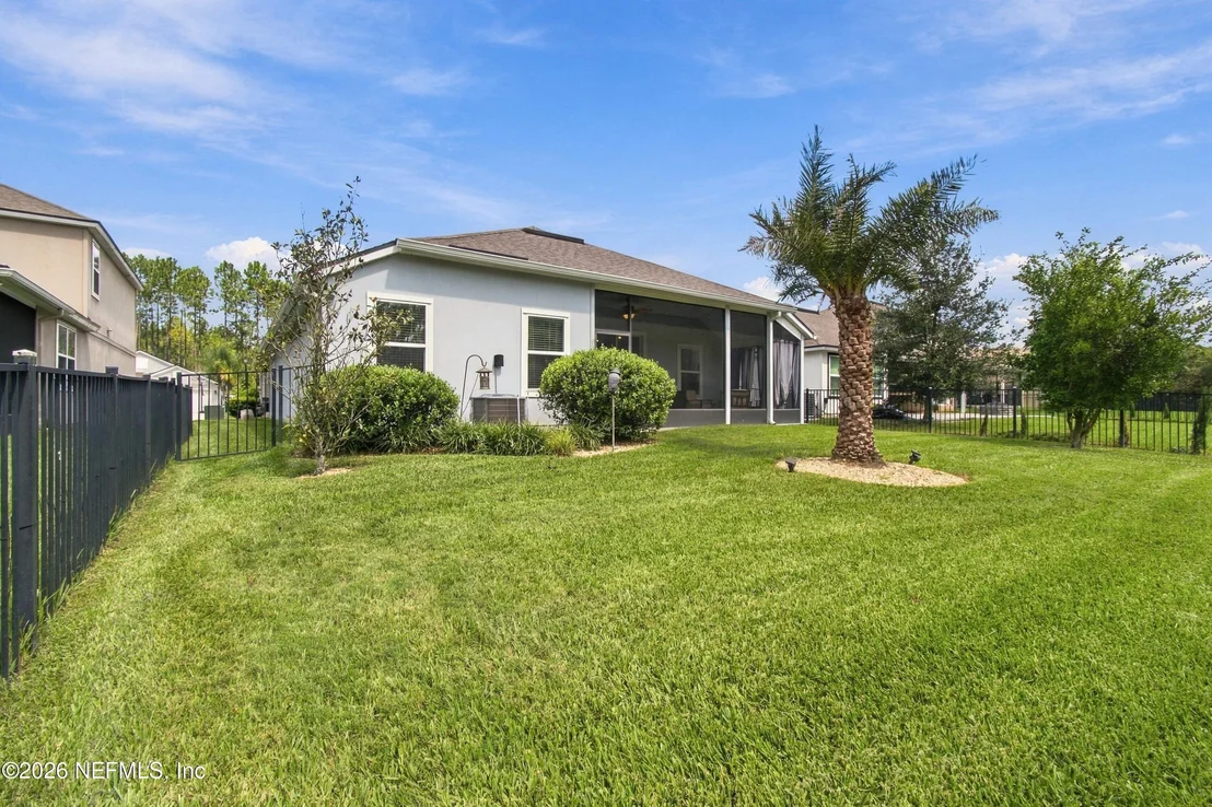 Photo of 738 SHETLAND Drive