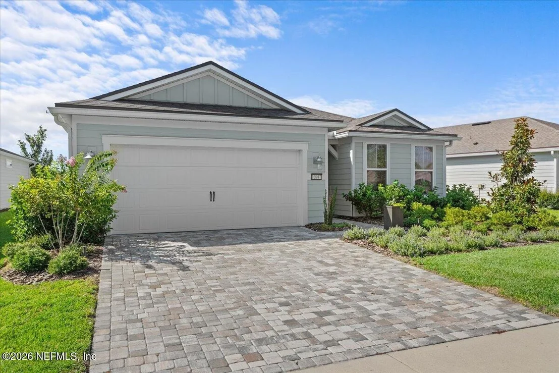 Photo of 10947 TOWN VIEW Drive
