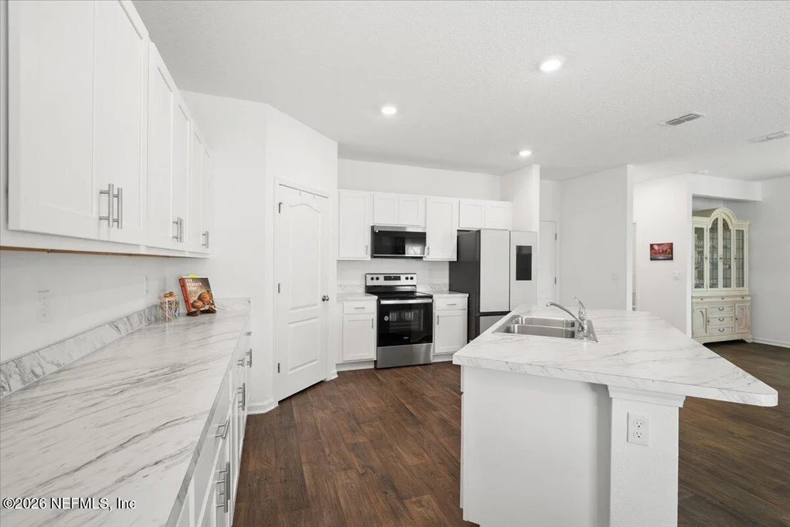 Photo of 81 ASHBROOK Street