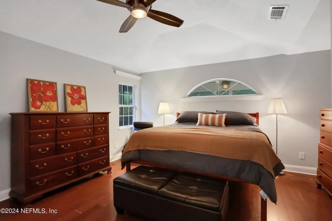 Photo of 6468 RIVER POINT Drive