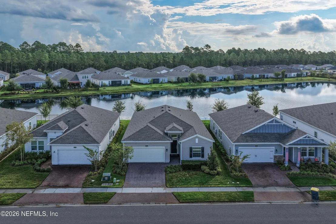 Photo of 75511 PONDSIDE Lane