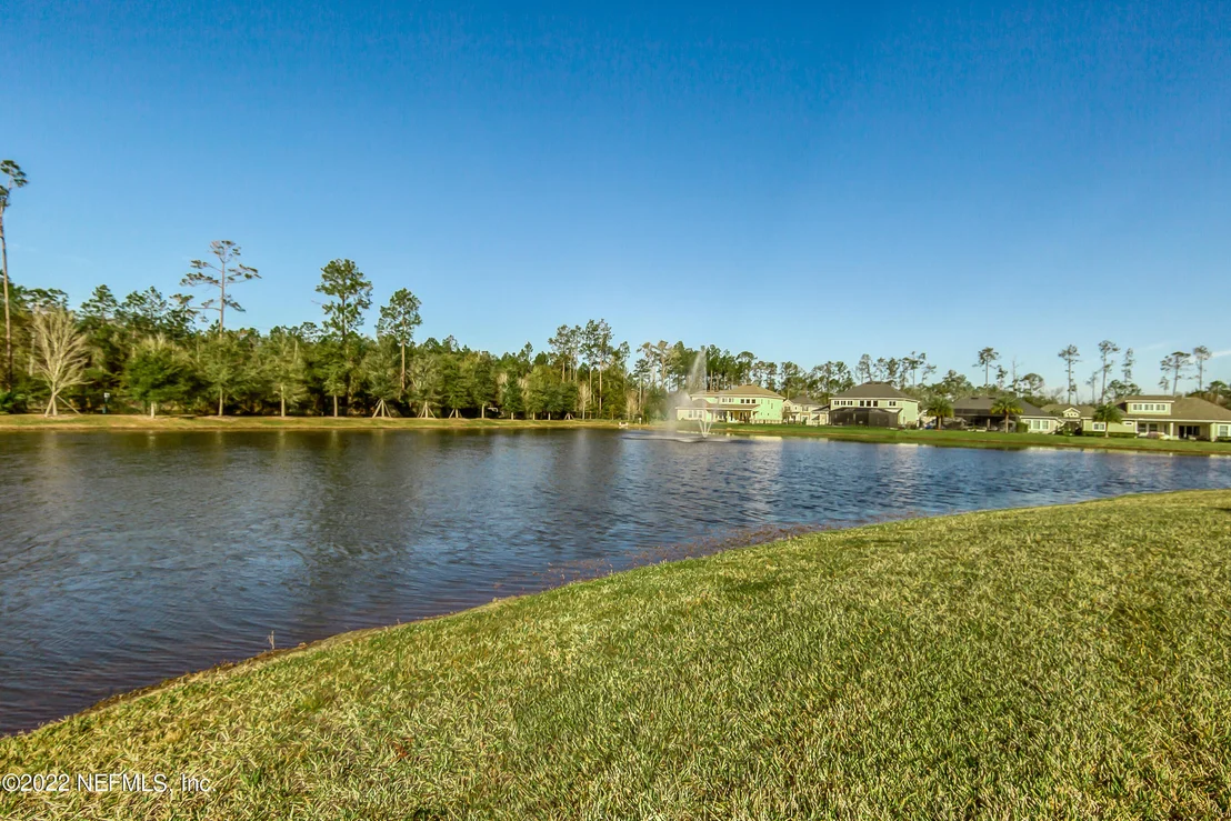 Photo of 276 MANOR Lane
