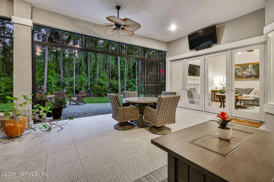 Photo of 513 WETHERBY Lane