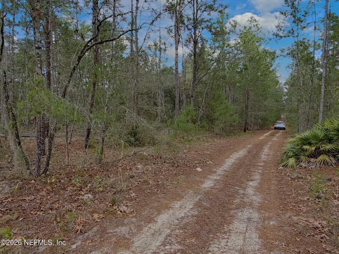 Photo of 215 RIFLE Road