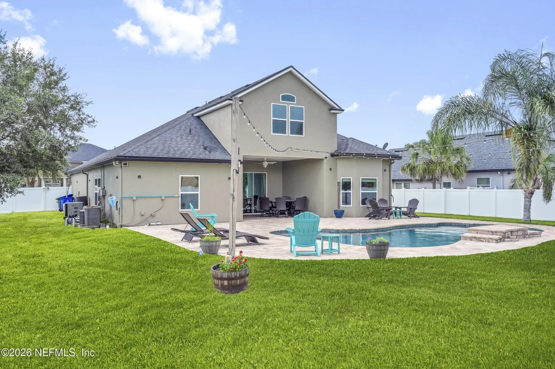Photo of 192 E POSITANO Avenue