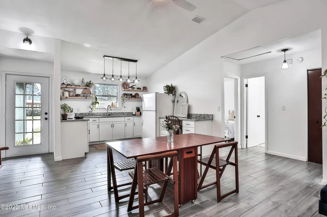 Photo of 4745 SOUTHGATE Drive