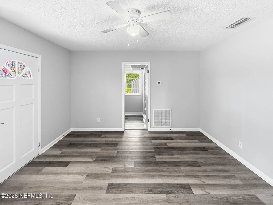 Photo of 6043 MALCONE Lane