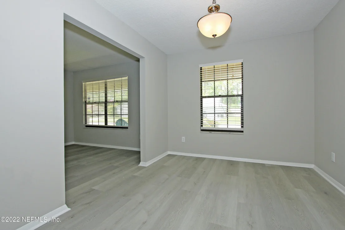 Photo of 8147 WEYBRIDGE Drive