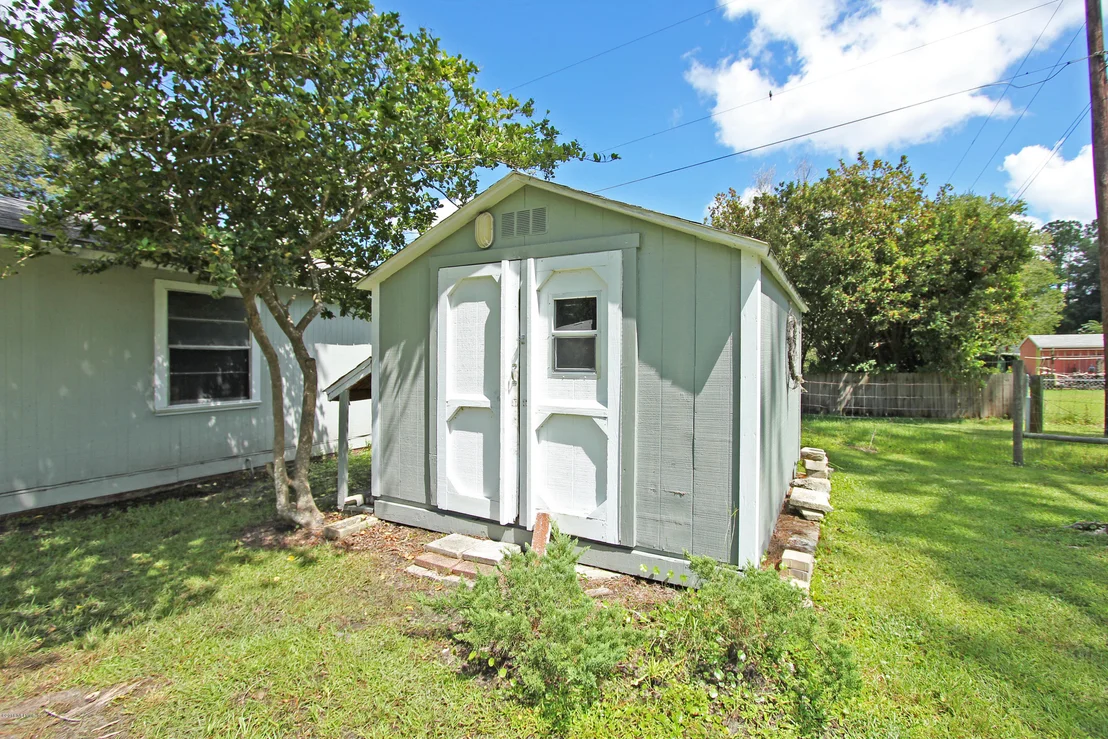 Photo of 4611 MAPLE Street