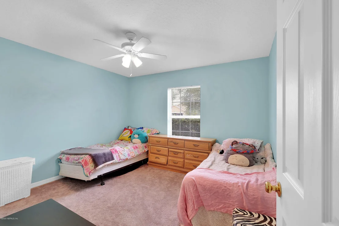 Photo of 196 KING ARTHUR Court