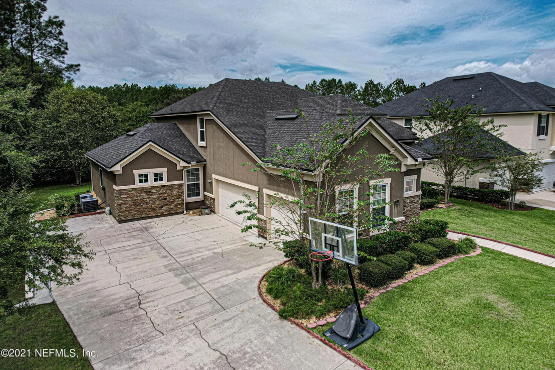 Photo of 363 WILLOW WINDS Parkway