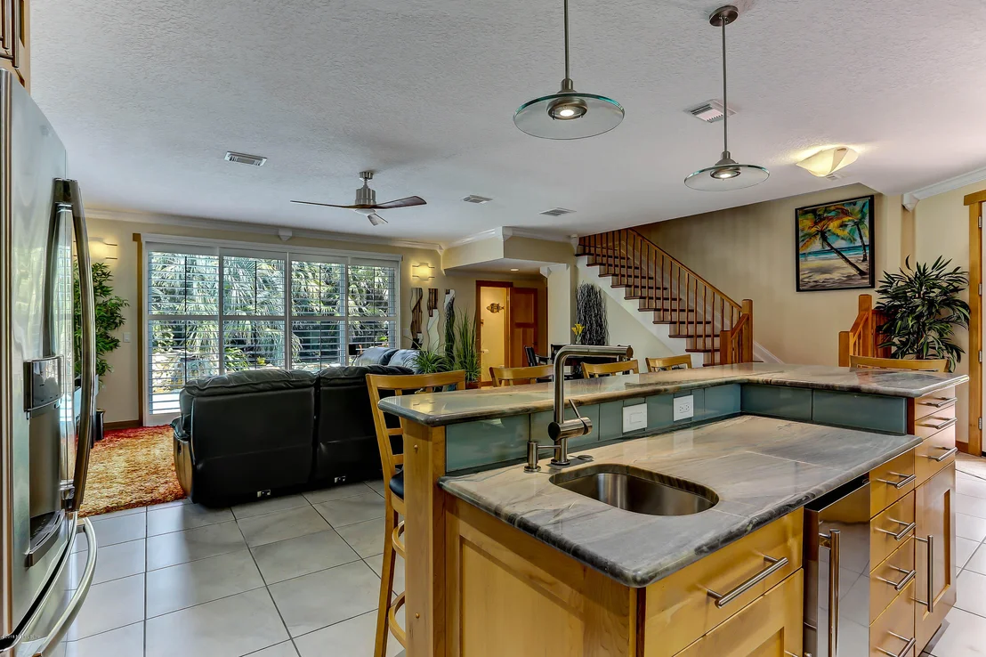 Photo of 3861 COASTAL Highway