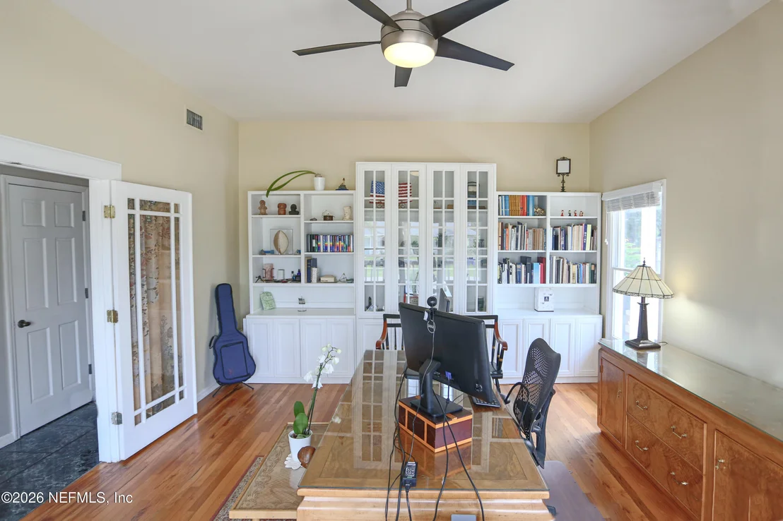 Photo of 304 GENOA Road