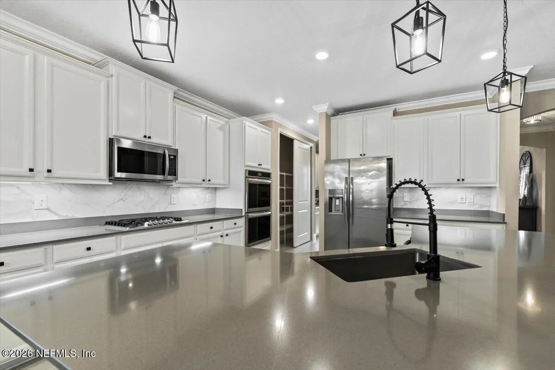 Photo of 273 CLEARVIEW Drive