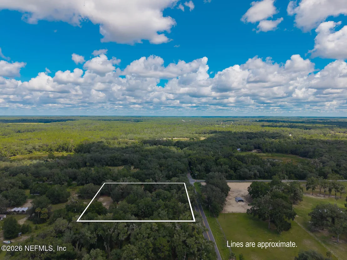 Photo of 101 W STRICKLAND Road