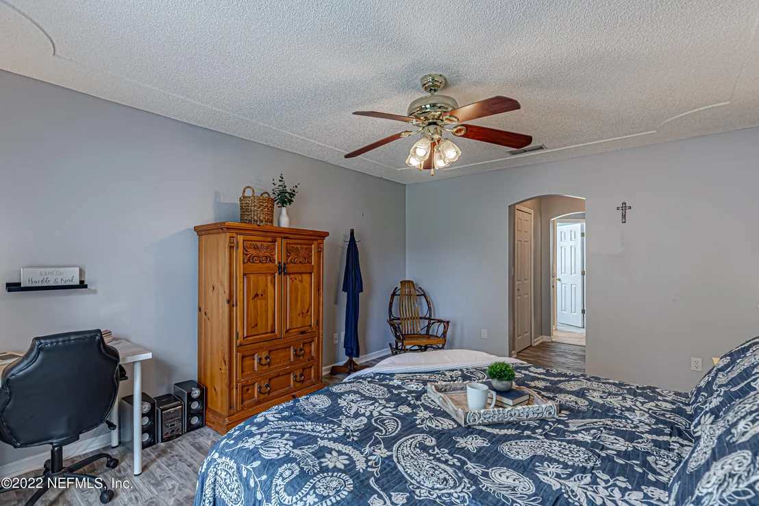 Photo of 1630 FARM WAY Way