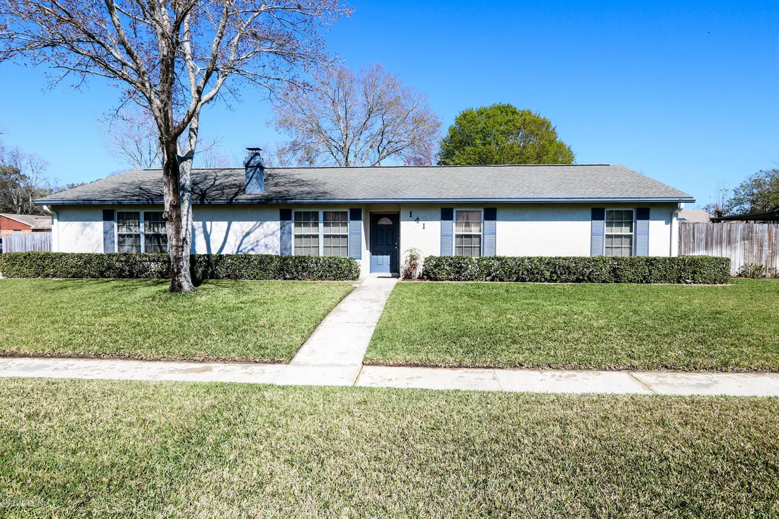 Photo of 141 HEATHER Way