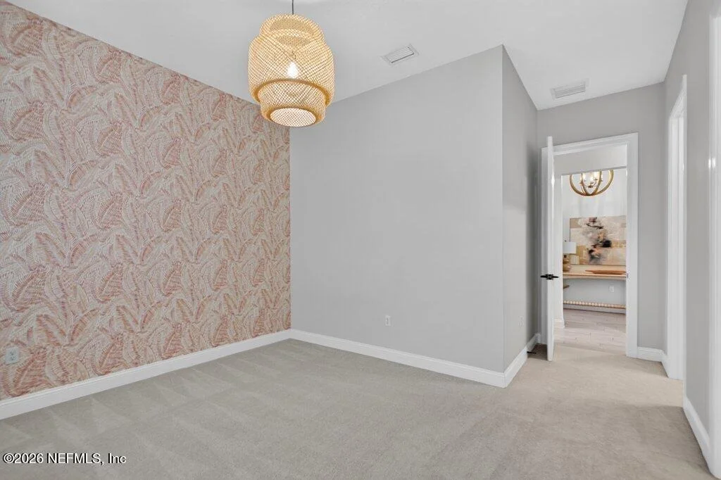Photo of 91 GLENNEYRE Circle