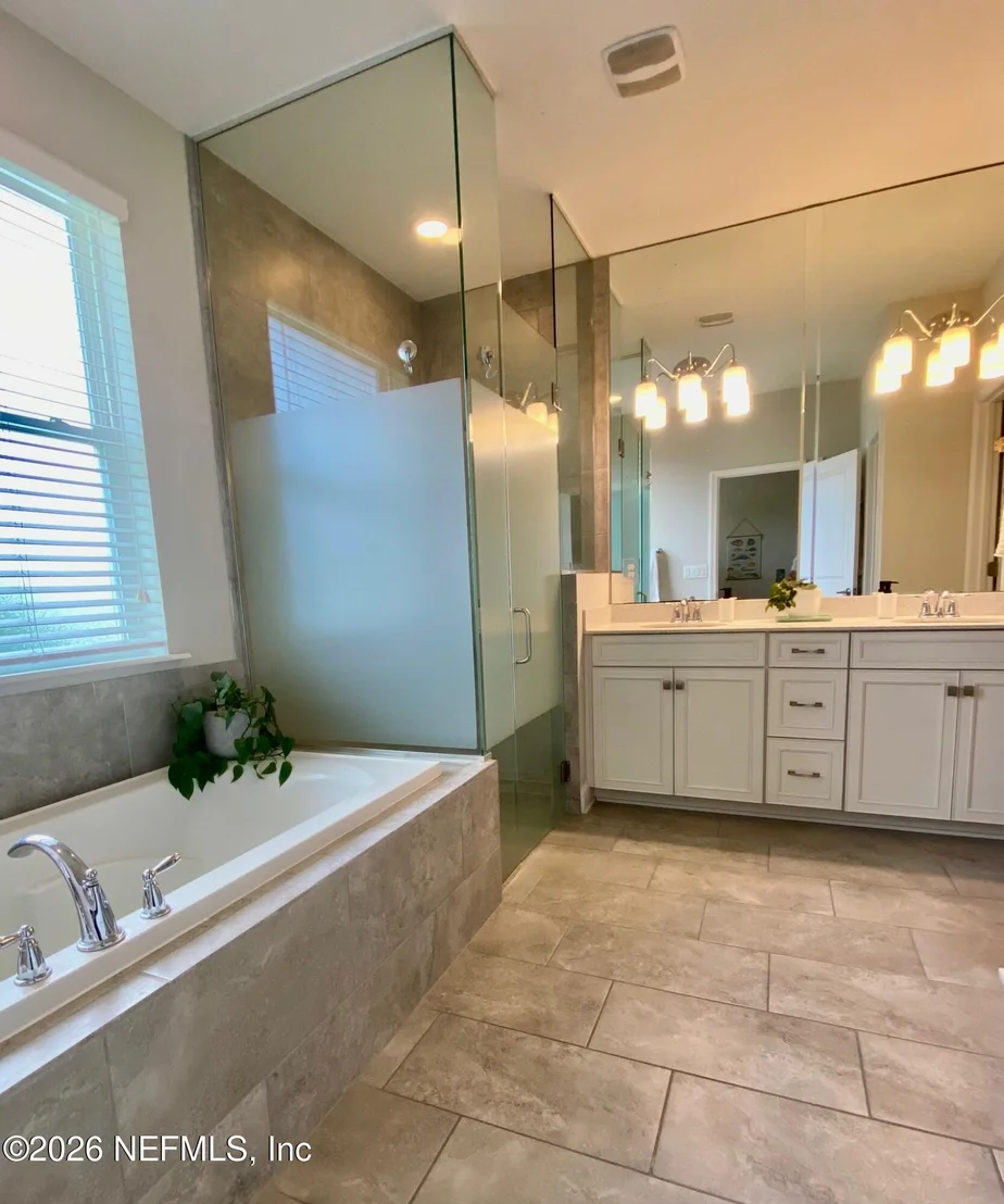 Photo of 439 CONVEX Lane