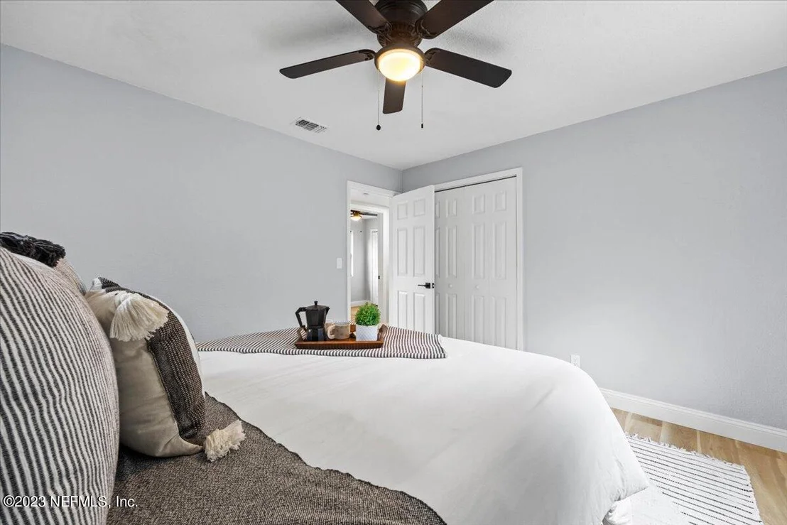 Photo of 7110 MAYAPPLE Road