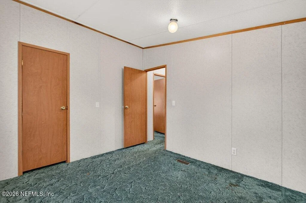 Photo of 207 CABOT Lane