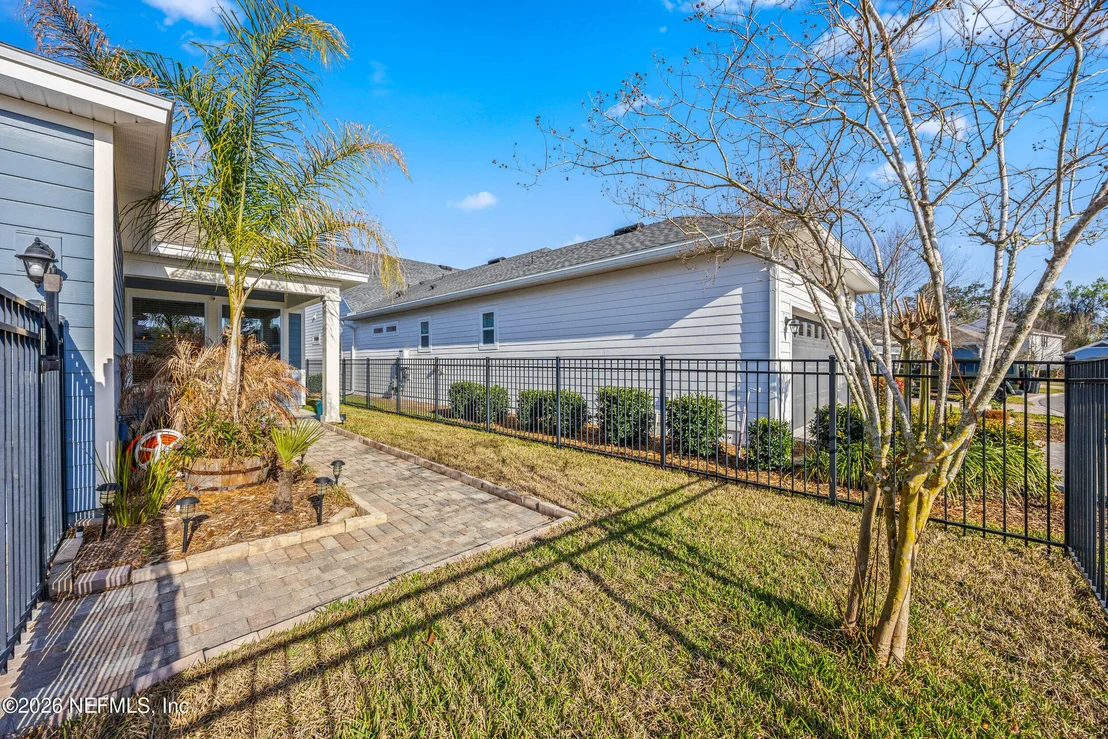 Photo of 73 BLUEBONNET Way
