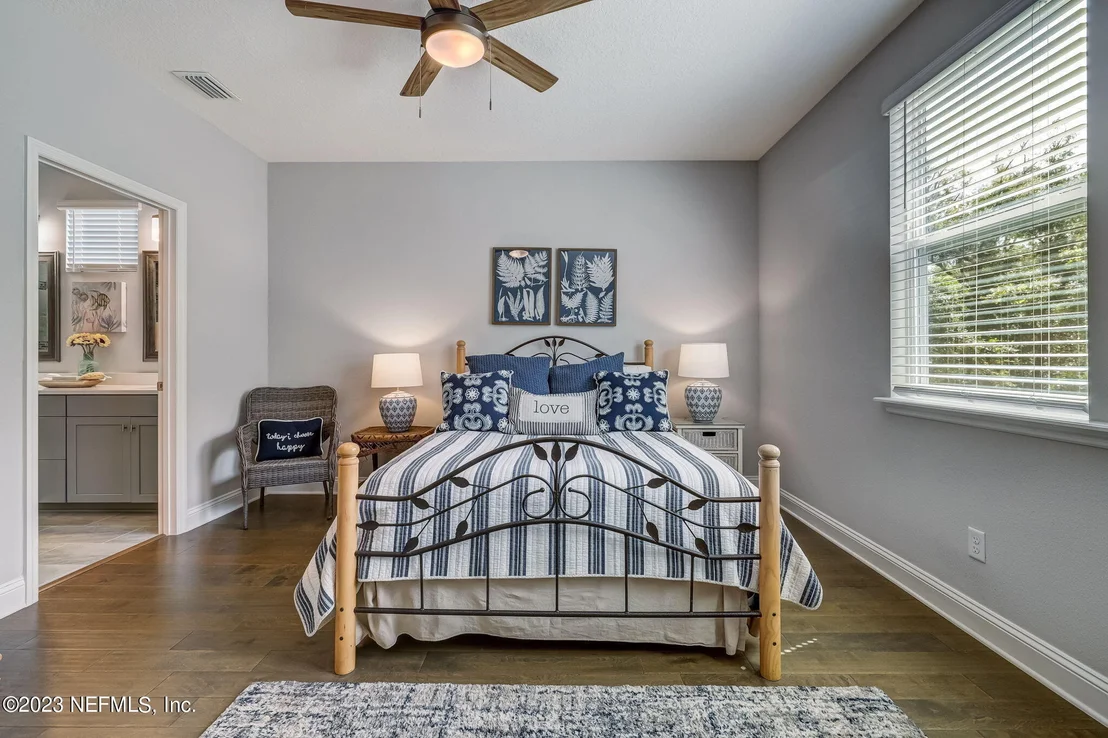 Photo of 214 HOPTREE Place