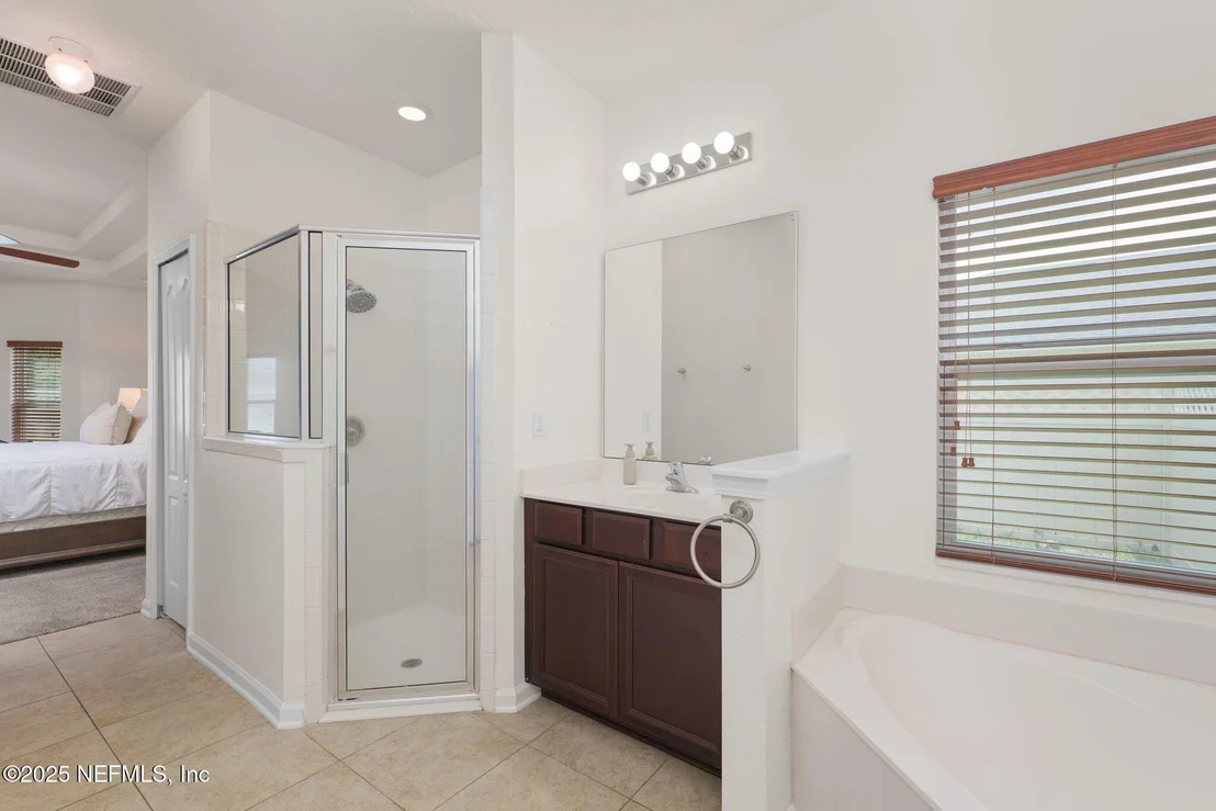 Photo of 812 WARDS CREEK Lane