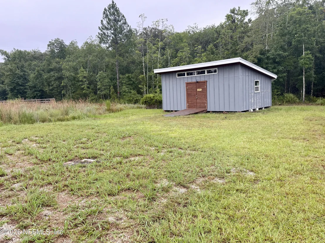 Photo of 6985 WOODWARD Road