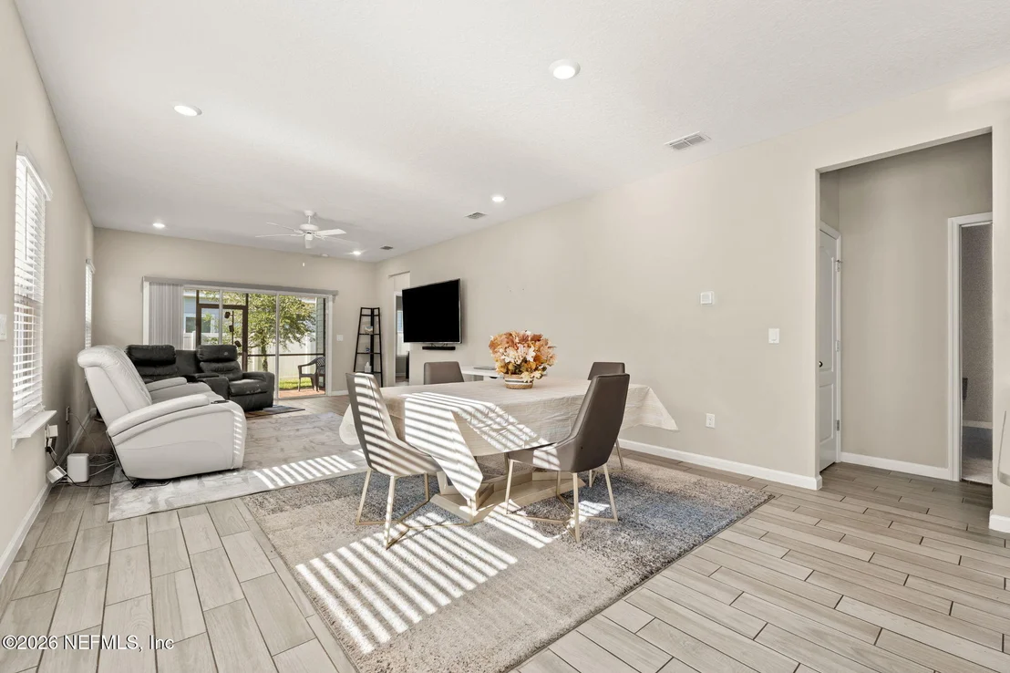 Photo of 31 CRYSTAL CREST Lane