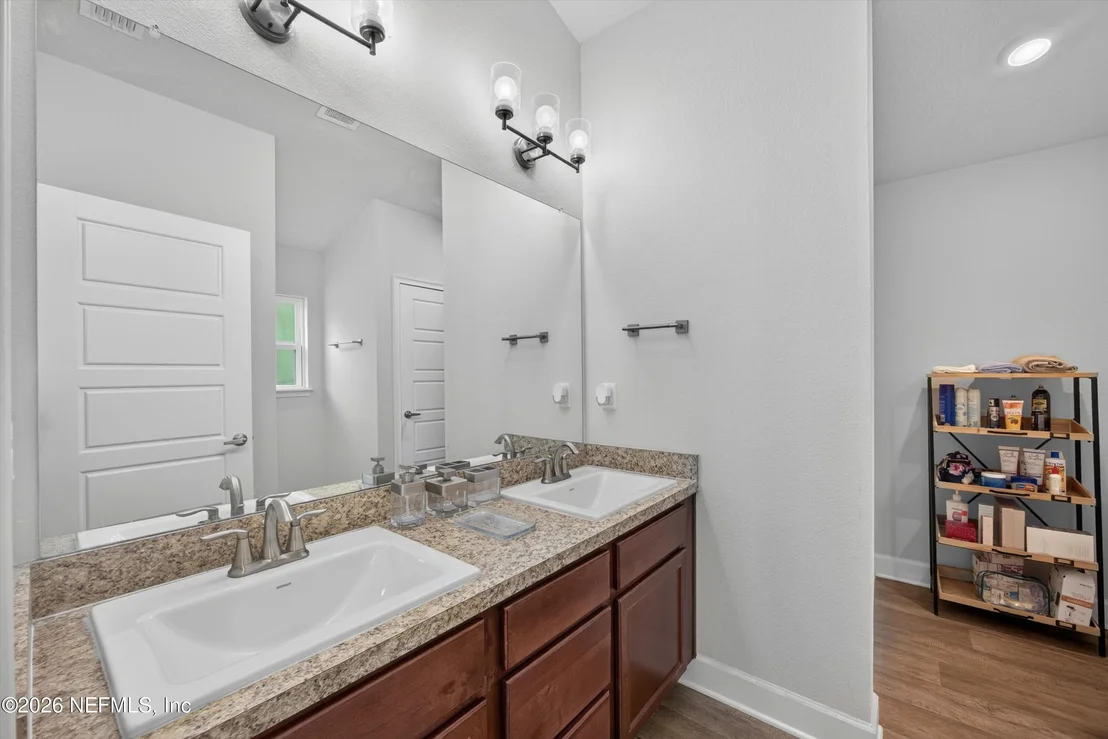 Photo of 9846 OLIVIA Street